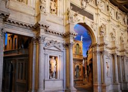 Театр Олимпико